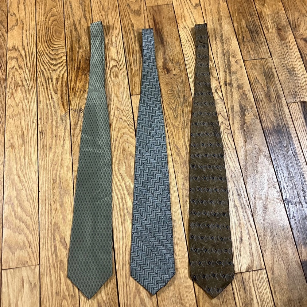 Kenneth Cole New York Mens Silk Tie Lot of 3 Geometric Chevron Bronze Green Grey